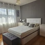 Hola *